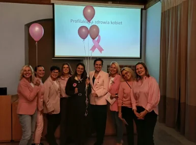 🎀 Różowo nie tylko w październiku, ale przez cały rok! Zadbajmy o zdrowie i profilaktykę! 💗